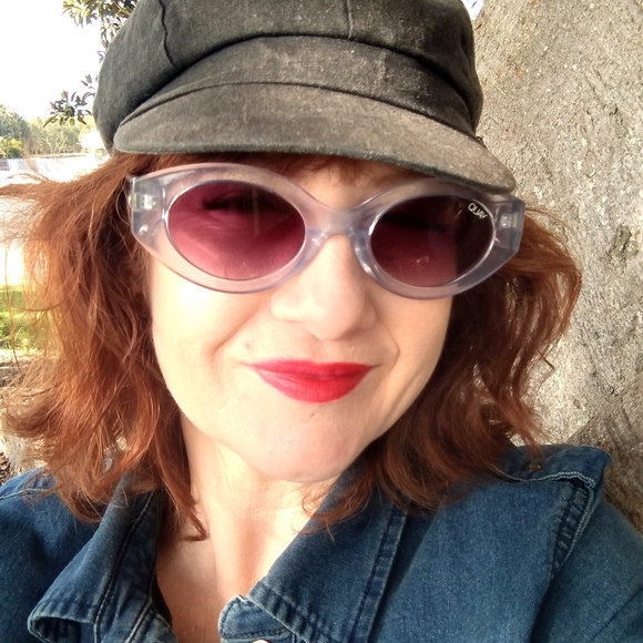 Meet your Posher, Rosie - Picture 2 of 2